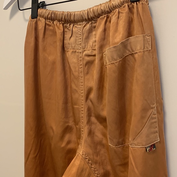 Freecity Satin/Glass Parachute Pant - Picture 8 of 11